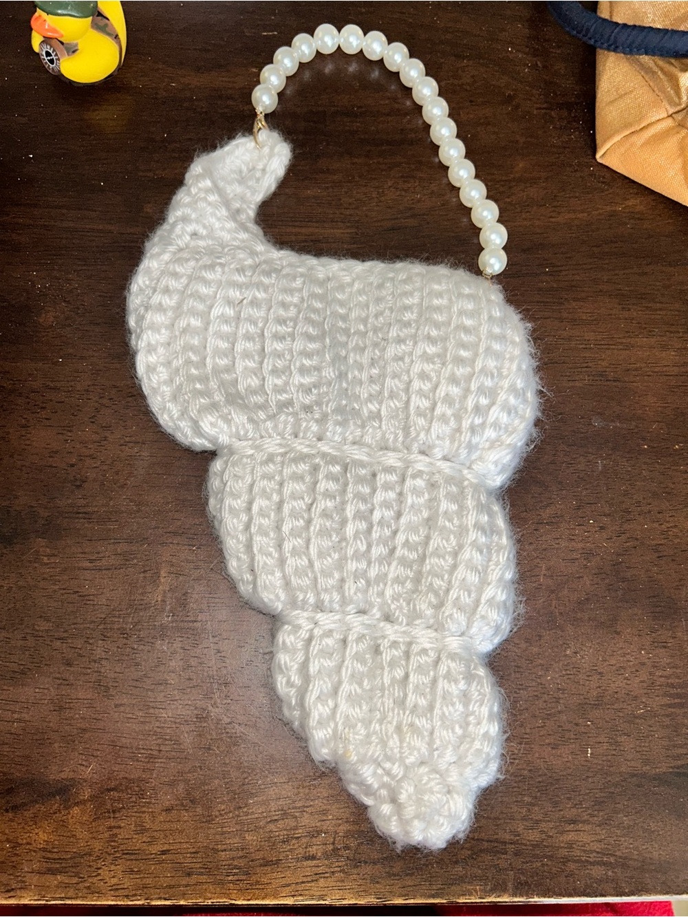 Handmade Cream Crochet Shell Bag with Pearl Handle